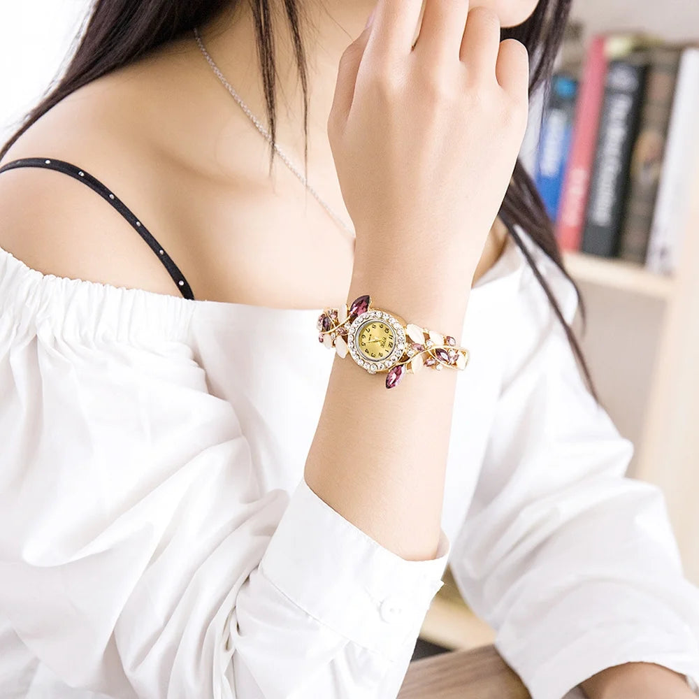 5 Pack Women Luxury Watch Bracelet Diamond Flower Lady Retro Wholesale Wrist Watch Jewellery