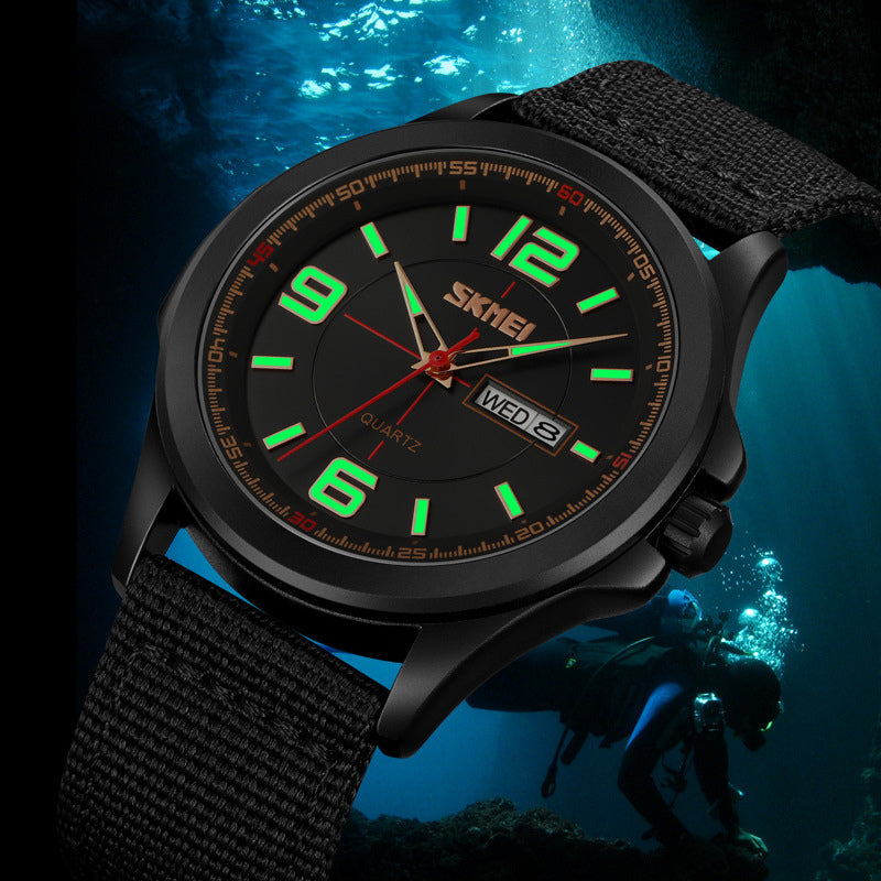 Classic Men'S Watch round Luminous Waterproof Quartz Wrist Watch