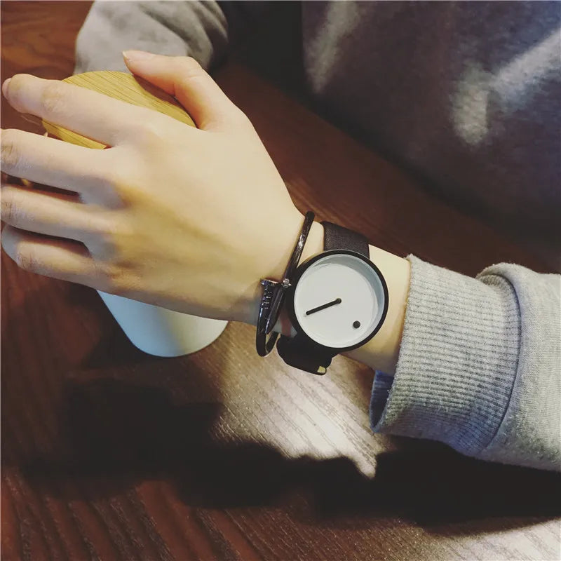 2020 Minimalist Style Fashion Creative Wristwatches Men Watches Dot and Line Simple Stylish Quartz Watches Leather Men Watches